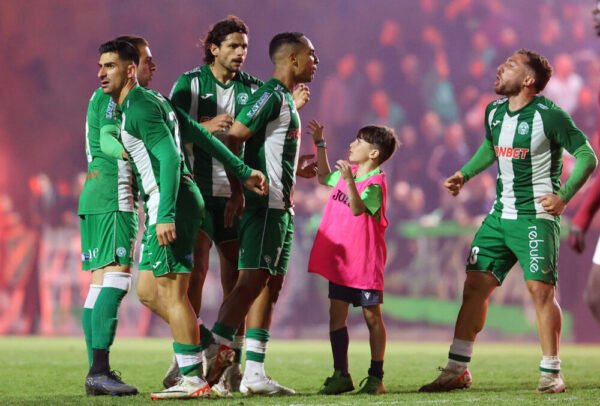 OMONOIA 29th MAY – OFFICIAL SHIRT SIGNED BY ALL THE TEAM THAT GAINED PROMOTION TO THE FIRST DIVISION – SEASON 2023/2024 - Image 3