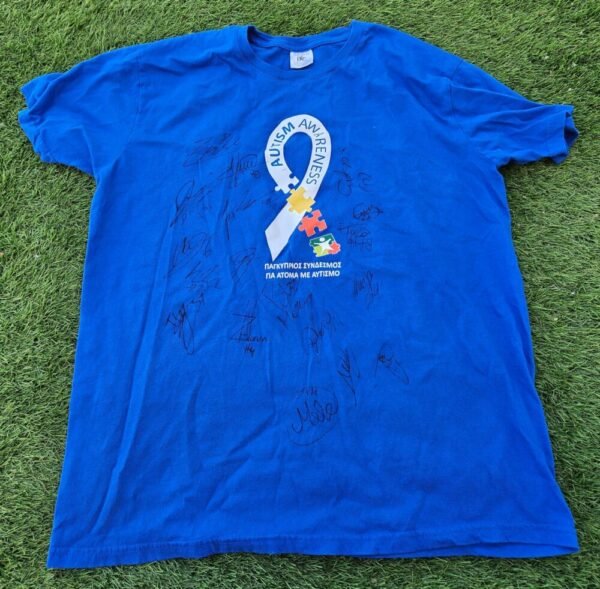 APOLLON LIMASSOL – COLLECTOR’S JERSEY OF THE CYPRUS AUTISM ASSOCIATION SIGNED BY THE TEAM PLAYERS OF THE CURRENT SEASON (2024–2025) - Image 2