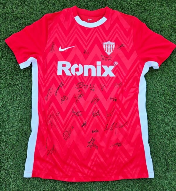 Nea Salamina – SHIRT SIGNED BY THE ENTIRE TEAM – SEASON 2024/2025 - Image 3